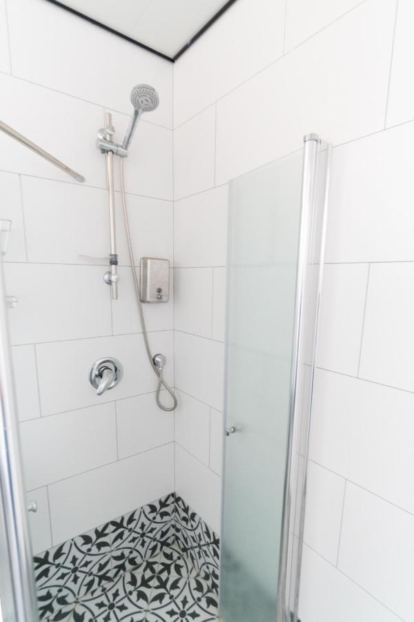 Nahal Oz 33 Aparthotel Bat Yam Ngoại thất bức ảnh