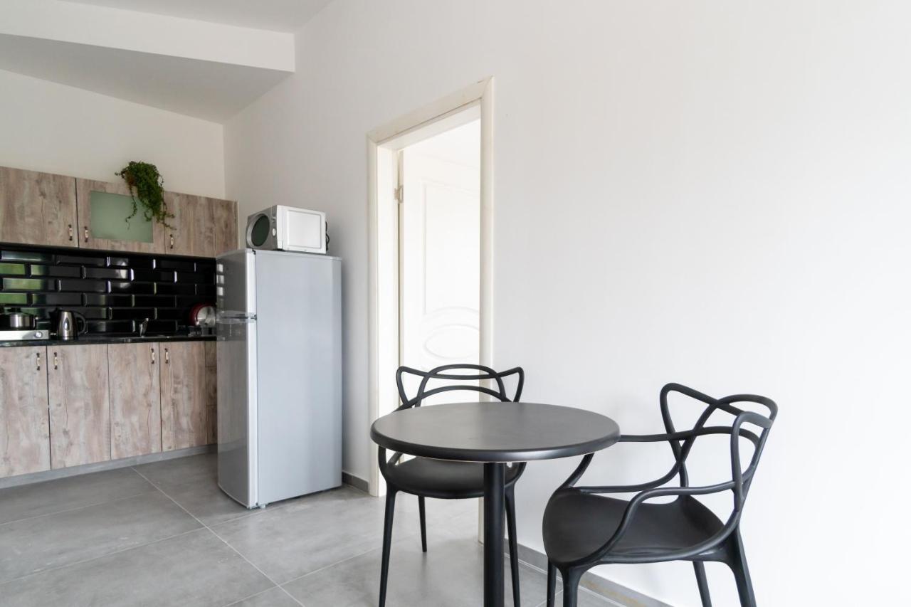 Nahal Oz 33 Aparthotel Bat Yam Ngoại thất bức ảnh
