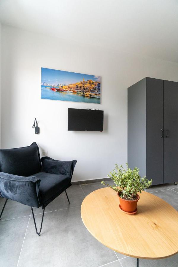 Nahal Oz 33 Aparthotel Bat Yam Ngoại thất bức ảnh