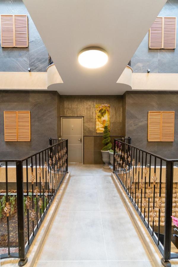 Nahal Oz 33 Aparthotel Bat Yam Ngoại thất bức ảnh